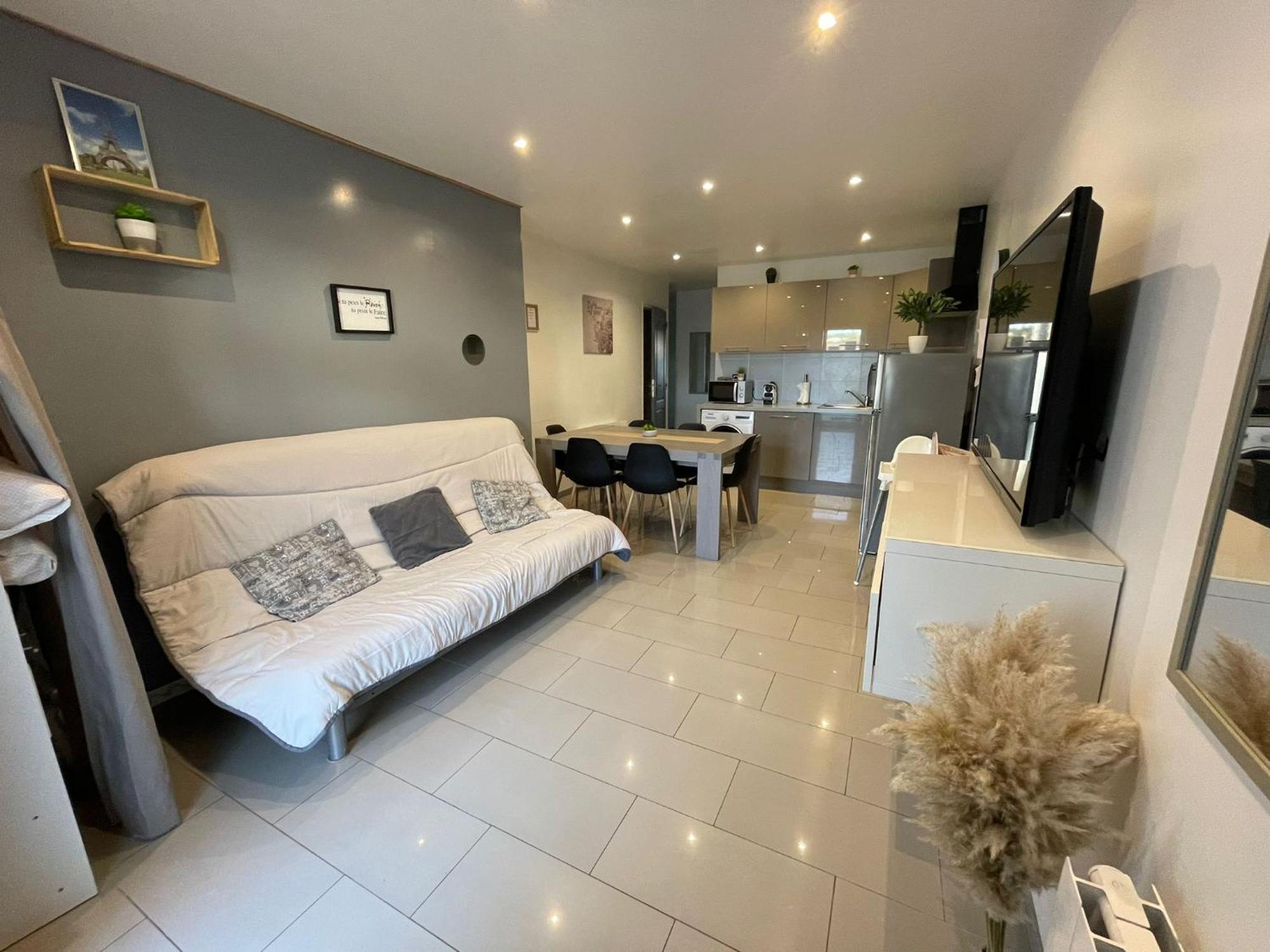 Appartement Villiers Sur Morin Proche De Disneyland Exteriér fotografie