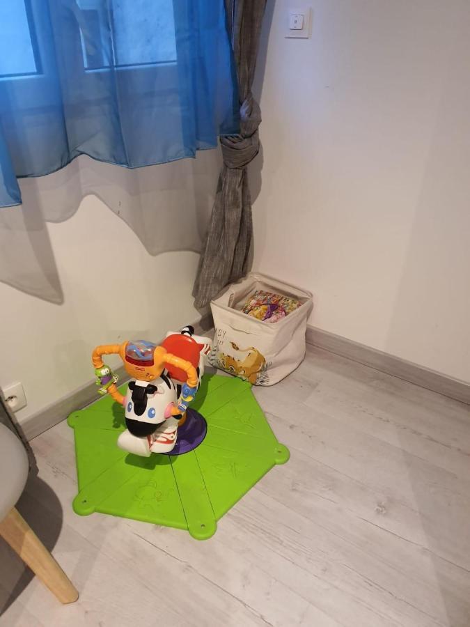 Appartement Villiers Sur Morin Proche De Disneyland Exteriér fotografie